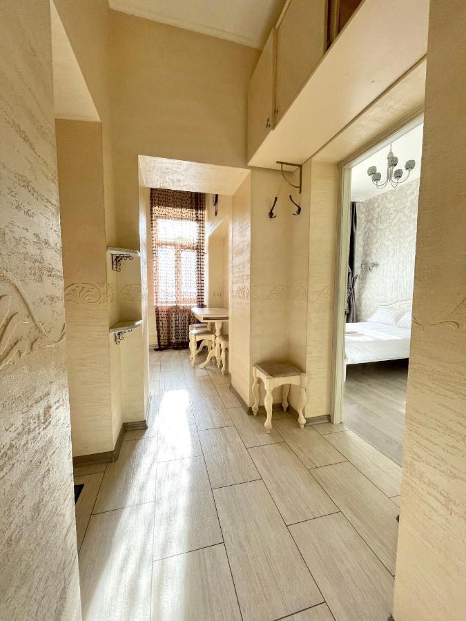 Cozy Apartment On Greek Street 15 โอเดสซา ภายนอก รูปภาพ